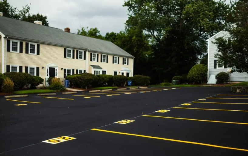 custom pavement striping