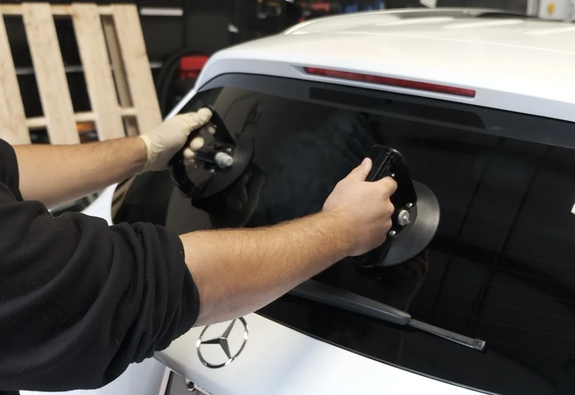 Back glass replacement orlando