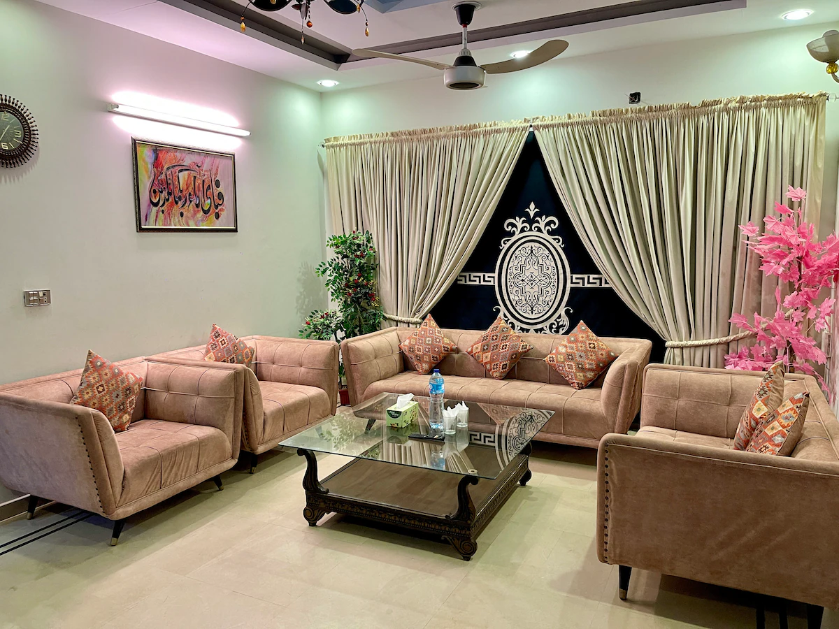 buy and rent property in Pakistan