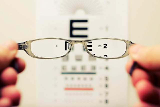 Crowfoot Eye Examination