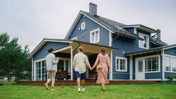 Learn How to Evaluate Properties for Sale Like an Insider