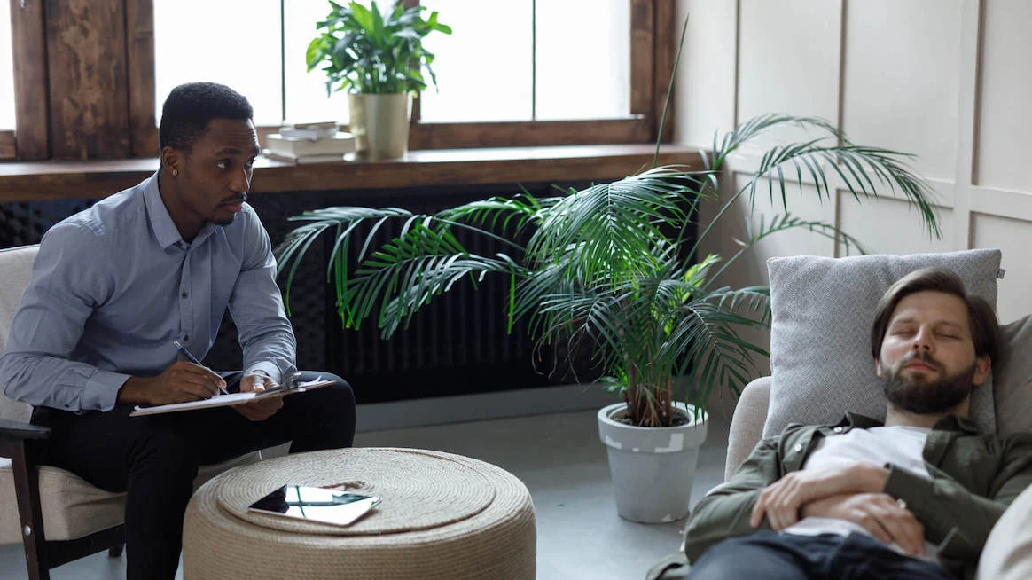 How Professional Psychiatric Care Helps Employees Return to Work